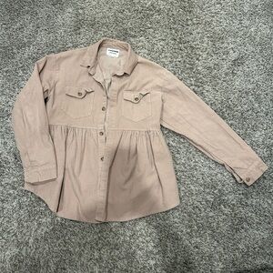Universal Thread Beige Button-Up Blouse